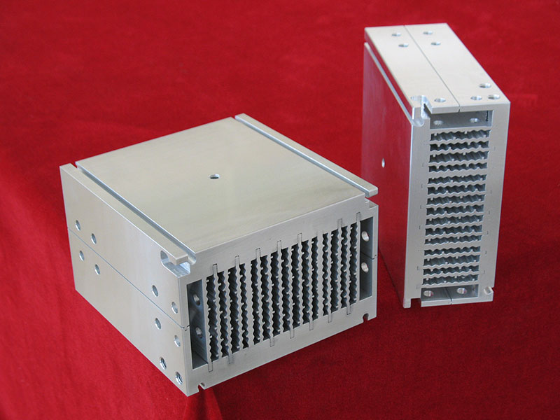 Medium pressure transmission radiator